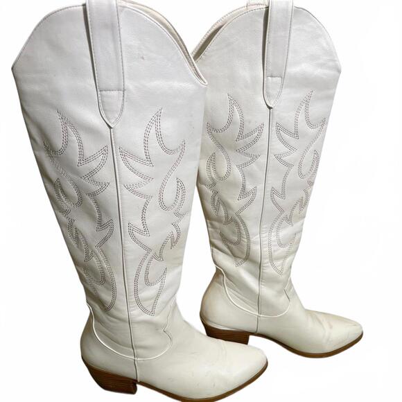 Shoes - White Faux Leather Western Knee High Cowboy Boots Womens Size 8